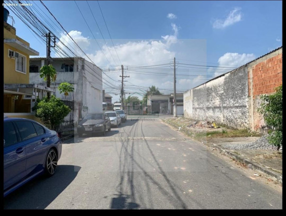 Imóvel com 2 Quartos à Venda, 300 m² em Centro - Itaguaí