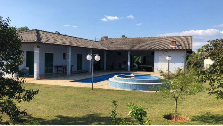 Imagem Casa com 4 Quartos à Venda, 1 m² em água Comprida - Bragança Paulista Imagem Casa com 4 Quartos à Venda, 1 m² em água Comprida - Bragança Paulista