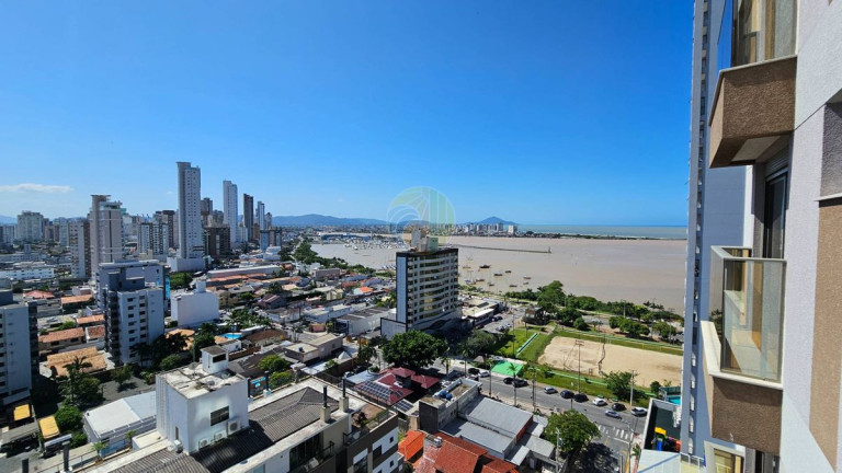 Imagem Apartamento com 3 Quartos à Venda, 133 m² em Fazenda - Itajaí Imagem Apartamento com 3 Quartos à Venda, 133 m² em Fazenda - Itajaí