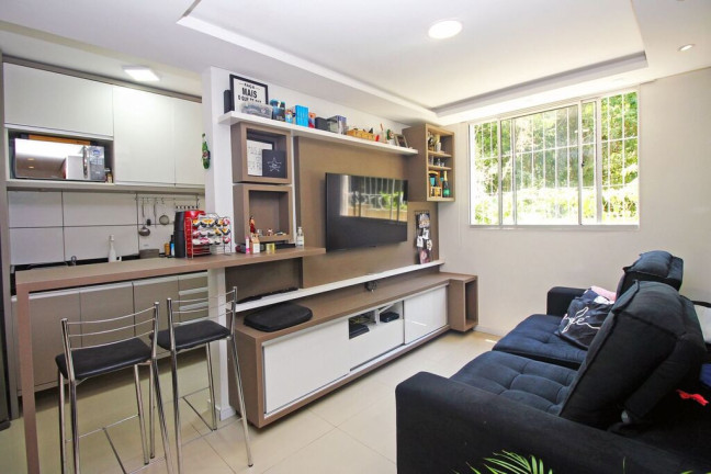Apartamento com 2 Quartos à Venda, 48 m² em Protásio Alves - Porto Alegre