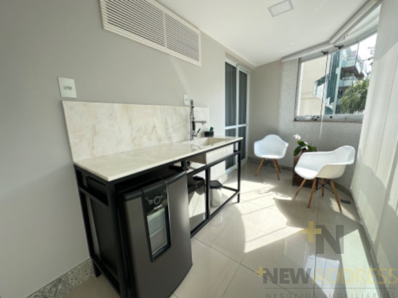 Imagem Apartamento com 4 Quartos à Venda, 240 m² em Jardim Da Penha - Vitória