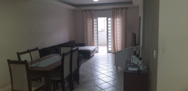 Imagem Sobrado com 5 Quartos à Venda, 230 m² em Jardim Das Samambaias - Jundiaí Imagem Sobrado com 5 Quartos à Venda, 230 m² em Jardim Das Samambaias - Jundiaí