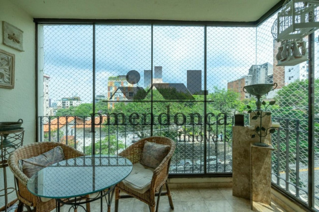 Apartamento com 4 Quartos à Venda, 154 m² em Vila Madalena - São Paulo