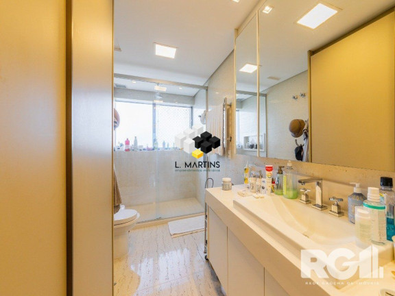 Imagem Apartamento com 3 Quartos à Venda, 245 m² em Moinhos De Vento - Porto Alegre Imagem Apartamento com 3 Quartos à Venda, 245 m² em Moinhos De Vento - Porto Alegre