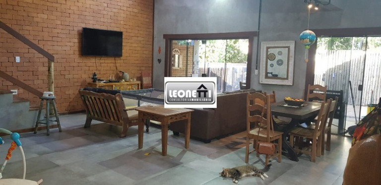 Imagem Casa com 3 Quartos à Venda, 260 m² em Vargem Grande - Rio De Janeiro