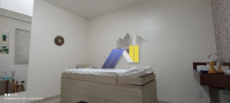 Imagem Casa com 4 Quartos à Venda, 450 m² em Centro - Pouso Alegre Imagem Casa com 4 Quartos à Venda, 450 m² em Centro - Pouso Alegre