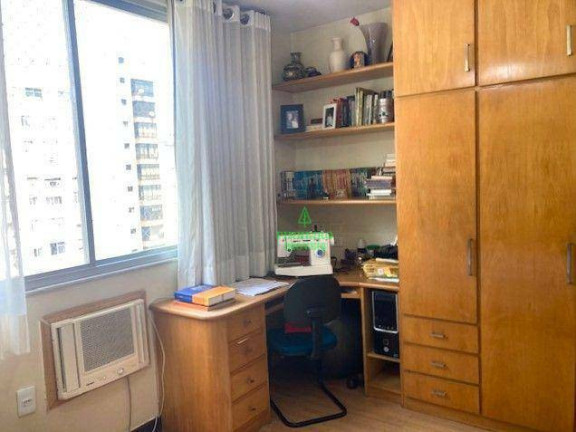 Imagem Apartamento com 4 Quartos à Venda, 160 m² em Icaraí - Niterói
