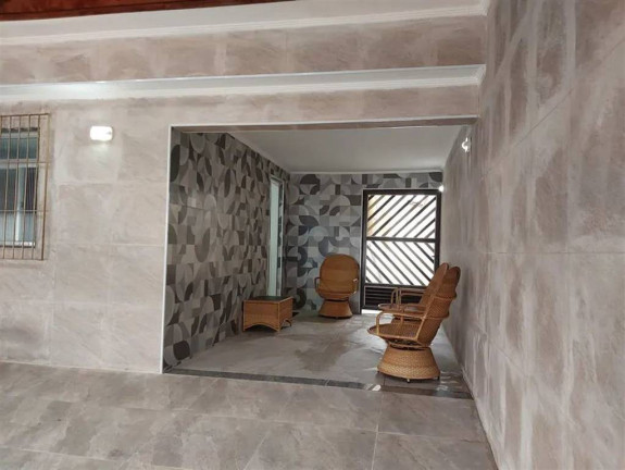 Imagem Casa com 4 Quartos à Venda, 142 m² em Caicara - Praia Grande