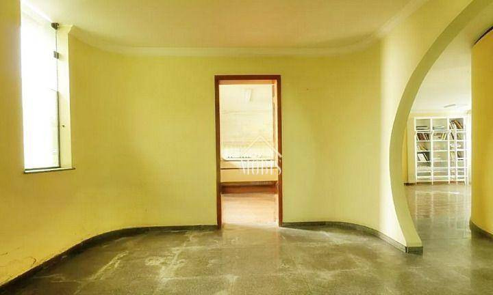 Imagem Sobrado com 4 Quartos à Venda, 311 m² em Jardim - Santo André
