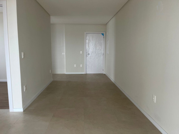 Imagem Apartamento com 2 Quartos à Venda, 74 m² em São João - Itajaí