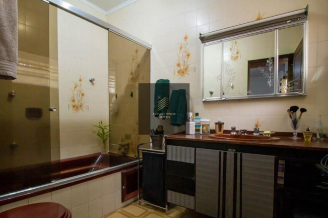 Imagem Casa com 3 Quartos à Venda, 209 m² em Vila Moinho Velho - São Paulo