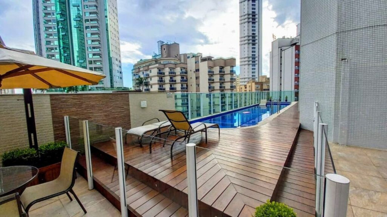 Imagem Imóvel com 3 Quartos à Venda, 155 m² em Centro - Balneário Camboriú