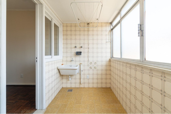 Imagem Apartamento com 3 Quartos à Venda, 125 m² em Menino Deus - Porto Alegre