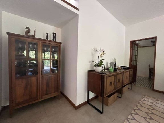 Imagem Casa de Condomínio com 3 Quartos à Venda, em Chácara Dos Lagos - Carapicuíba Imagem Casa de Condomínio com 3 Quartos à Venda, em Chácara Dos Lagos - Carapicuíba
