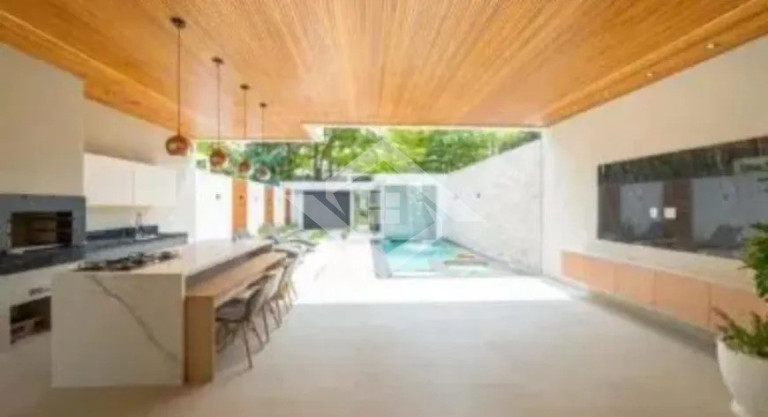 Imagem Casa com 4 Quartos à Venda, 453 m² em Barra Da Tijuca - Rio De Janeiro Imagem Casa com 4 Quartos à Venda, 453 m² em Barra Da Tijuca - Rio De Janeiro