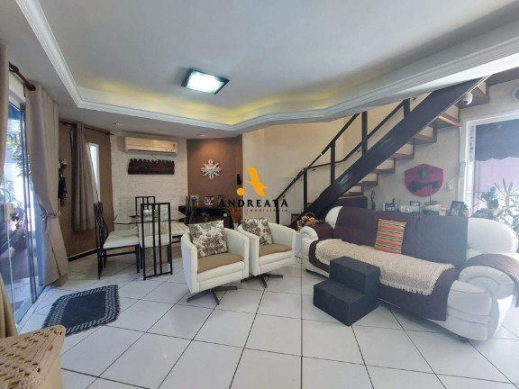 Imagem Casa de Condomínio com 3 Quartos à Venda, 200 m² em Recreio Dos Bandeirantes - Rio De Janeiro