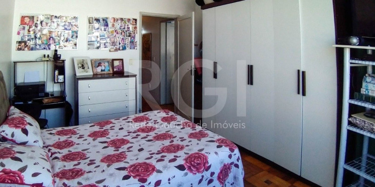 Imagem Apartamento com 3 Quartos à Venda, 150 m² em Centro Histórico - Porto Alegre Imagem Apartamento com 3 Quartos à Venda, 150 m² em Centro Histórico - Porto Alegre