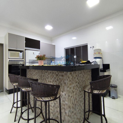 Imagem Casa com 3 Quartos à Venda, 191 m² em Parque Das árvores Ii - Birigui