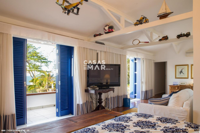Imagem Imóvel com 12 Quartos para Alugar ou Temporada, 5.000 m² em Manguinhos - Armação Dos Búzios Imagem Imóvel com 12 Quartos para Alugar ou Temporada, 5.000 m² em Manguinhos - Armação Dos Búzios