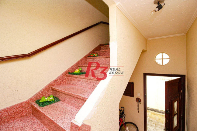 Imagem Casa com 3 Quartos à Venda, 192 m² em Boqueirão - Santos Imagem Casa com 3 Quartos à Venda, 192 m² em Boqueirão - Santos