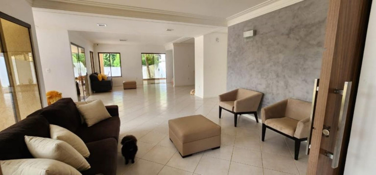Imagem Casa com 4 Quartos à Venda, 2.000 m² em Portão - Lauro De Freitas Imagem Casa com 4 Quartos à Venda, 2.000 m² em Portão - Lauro De Freitas
