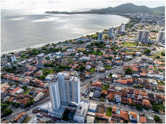 Imagem Apartamento com 3 Quartos à Venda, 132 m² em Armação - Penha Imagem Apartamento com 3 Quartos à Venda, 132 m² em Armação - Penha