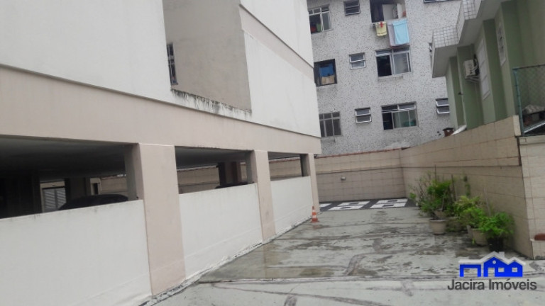 Apartamento com 2 Quartos à Venda, 100 m² em Jose Menino - Santos