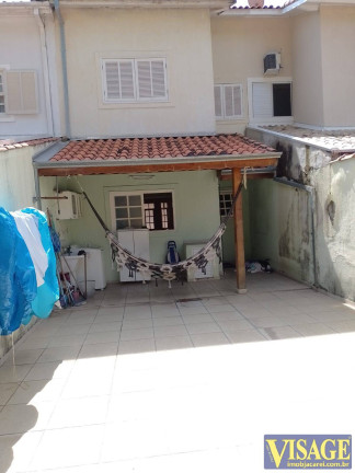 Imagem Casa de Condomínio com 3 Quartos à Venda, em Jd. California - Jacareí Imagem Casa de Condomínio com 3 Quartos à Venda, em Jd. California - Jacareí
