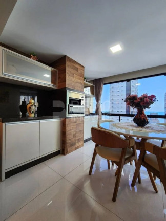 Imagem Apartamento com 3 Quartos à Venda, 184 m² em Centro - Balneário Camboriú Imagem Apartamento com 3 Quartos à Venda, 184 m² em Centro - Balneário Camboriú