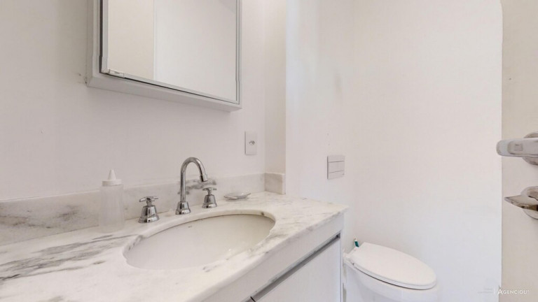 Imagem Apartamento com 1 Quarto à Venda, 32 m² em Santo Amaro - São Paulo Imagem Apartamento com 1 Quarto à Venda, 32 m² em Santo Amaro - São Paulo