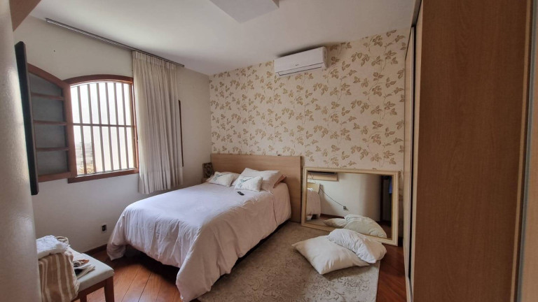 Imagem Casa com 3 Quartos à Venda, 260 m² em Cocal - Vila Velha