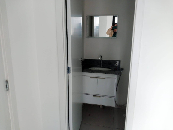 Imagem Apartamento com 1 Quarto para Alugar, 27 m² em Socorro - São Paulo Imagem Apartamento com 1 Quarto para Alugar, 27 m² em Socorro - São Paulo