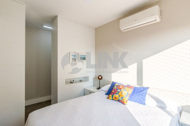 Imagem Apartamento com 2 Quartos à Venda, 68 m² em Passo Da Areia - Porto Alegre Imagem Apartamento com 2 Quartos à Venda, 68 m² em Passo Da Areia - Porto Alegre