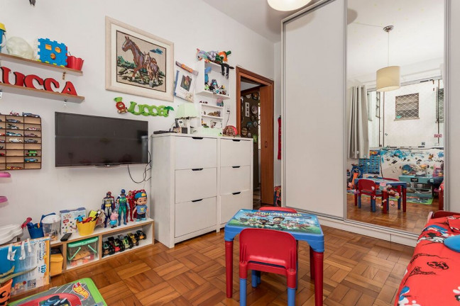 Imagem Apartamento com 2 Quartos à Venda, 71 m² em Santa Cecília - Porto Alegre