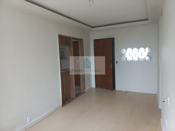 Imagem Imóvel com 2 Quartos à Venda, 52 m² em Camorim - Rio De Janeiro Imagem Imóvel com 2 Quartos à Venda, 52 m² em Camorim - Rio De Janeiro