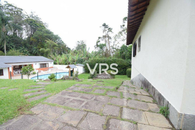 Imagem Casa com 4 Quartos à Venda, 266 m² em Granja Guarani - Teresópolis Imagem Casa com 4 Quartos à Venda, 266 m² em Granja Guarani - Teresópolis
