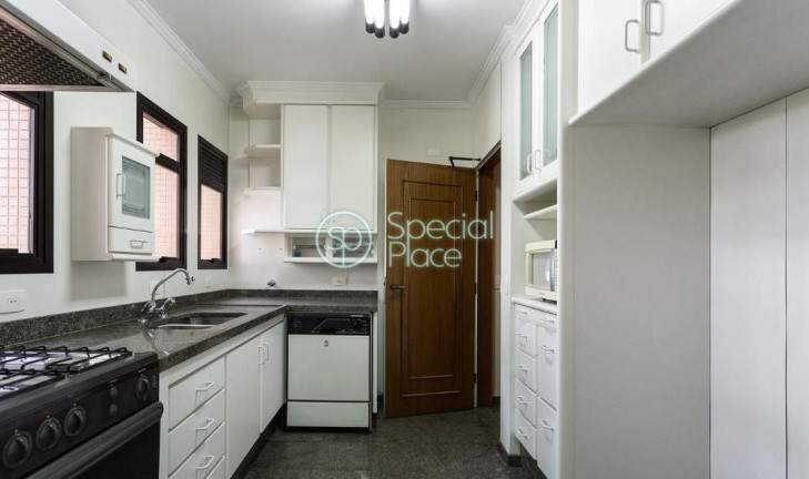Imagem Apartamento com 4 Quartos à Venda, 350 m² em Moema - São Paulo Imagem Apartamento com 4 Quartos à Venda, 350 m² em Moema - São Paulo