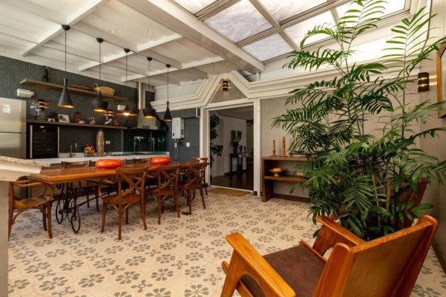 Casa de Condomínio com 2 Quartos à Venda, 272 m² em Jardim Da Saúde - São Paulo