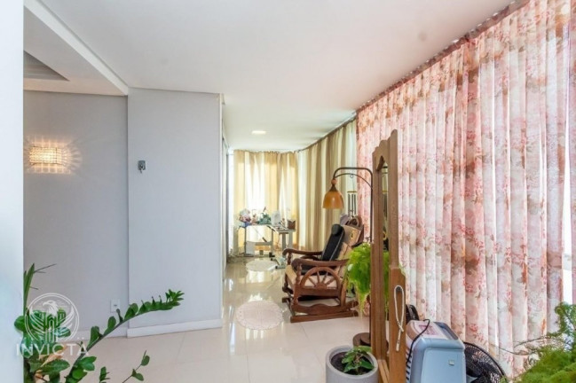 Imagem Apartamento com 3 Quartos à Venda, 178 m² em Centro - Balneário Camboriú Imagem Apartamento com 3 Quartos à Venda, 178 m² em Centro - Balneário Camboriú