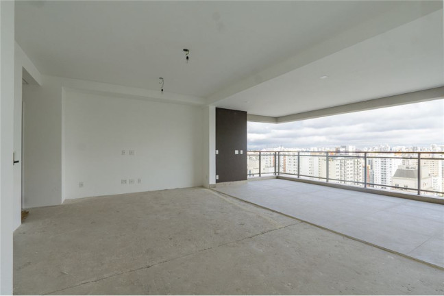 Imagem Imóvel com 3 Quartos à Venda,  em Moema - São Paulo
