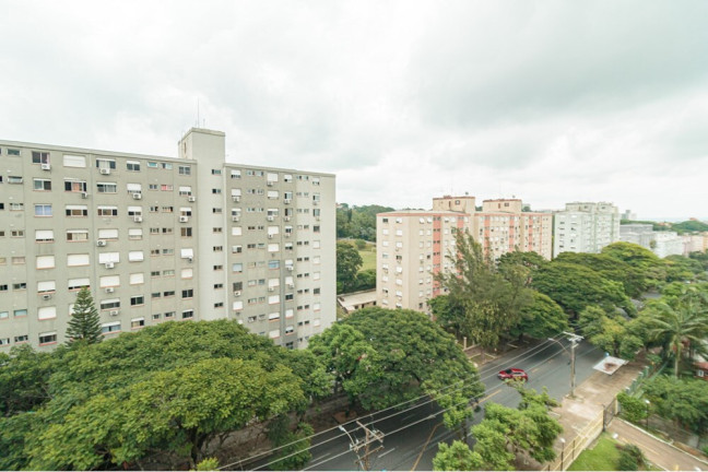 Imagem Imóvel com 1 Quarto à Venda, 43 m² em Jardim Itu - Porto Alegre Imagem Imóvel com 1 Quarto à Venda, 43 m² em Jardim Itu - Porto Alegre