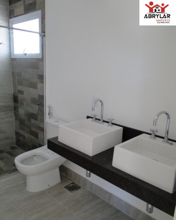 Imagem Imóvel com 4 Quartos à Venda, 330 m² em Medeiros - Jundiaí Imagem Imóvel com 4 Quartos à Venda, 330 m² em Medeiros - Jundiaí