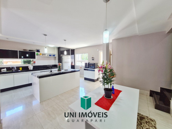 Imagem Casa com 3 Quartos à Venda, 400 m² em Perocão - Guarapari