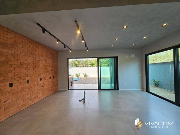 Imagem Casa com 3 Quartos à Venda, 181 m² em Forquilhas - São José