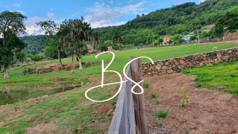 Imagem Imóvel com 2 Quartos à Venda,  em Linha Brasil - Nova Petrópolis