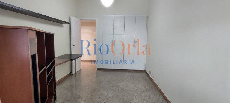 Imagem Apartamento com 3 Quartos à Venda, 221 m² em Barra Da Tijuca - Rio De Janeiro