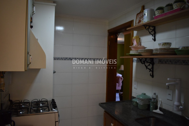 Imagem Imóvel com 2 Quartos à Venda, 52 m² em Região Do Alto Da Boa Vista - Campos Do Jordão Imagem Imóvel com 2 Quartos à Venda, 52 m² em Região Do Alto Da Boa Vista - Campos Do Jordão