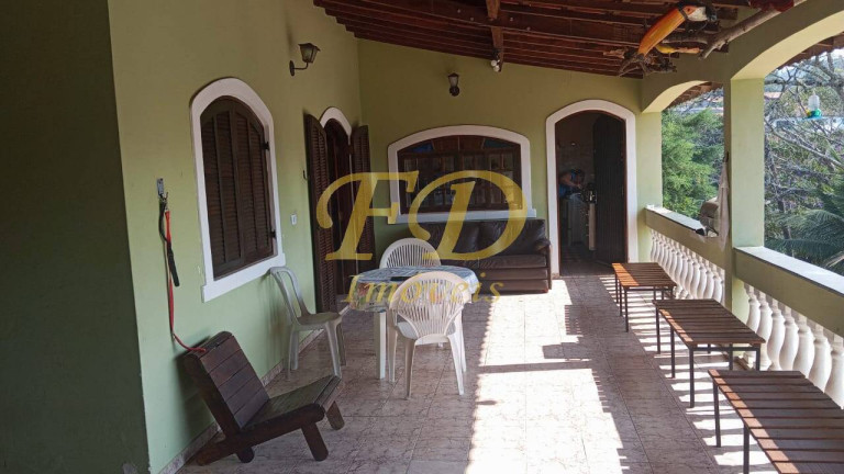 Imagem Chácara com 3 Quartos à Venda, 1.000 m² em Igaratá Imagem Chácara com 3 Quartos à Venda, 1.000 m² em Igaratá