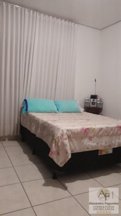 Imagem Casa com 3 Quartos à Venda, 324 m² em Vila Brasília - Aparecida De Goiânia Imagem Casa com 3 Quartos à Venda, 324 m² em Vila Brasília - Aparecida De Goiânia