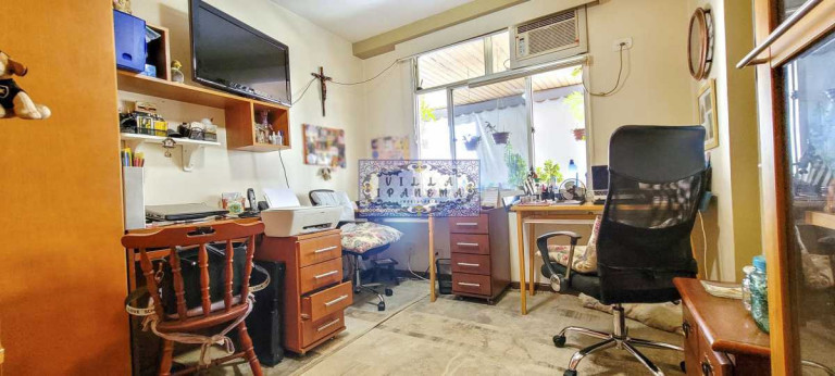 Imagem Apartamento com 4 Quartos à Venda, 170 m² em Tijuca - Rio De Janeiro Imagem Apartamento com 4 Quartos à Venda, 170 m² em Tijuca - Rio De Janeiro